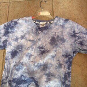 Juniors PINK crop top